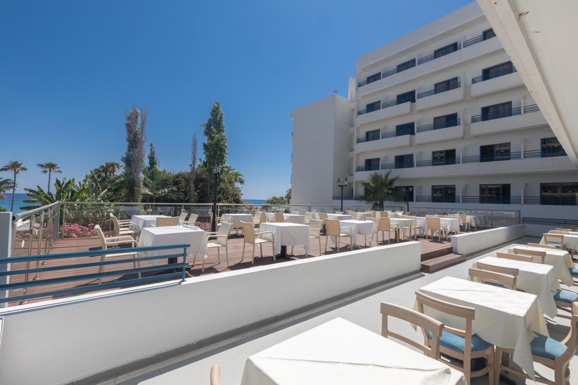 Iliada Beach Hotel Protaras Bagian luar foto