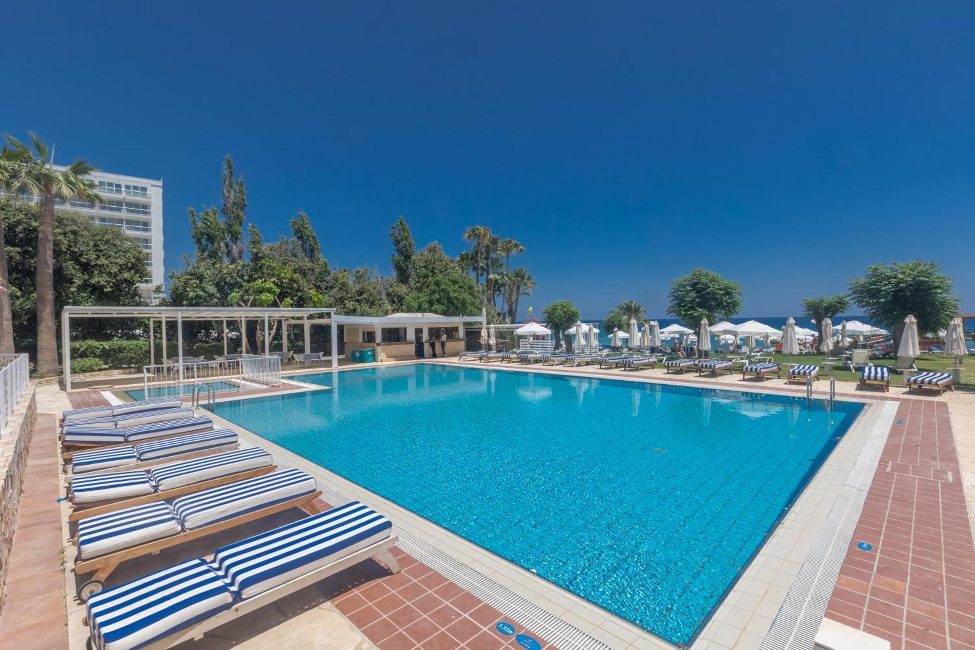 Iliada Beach Hotel Protaras Bagian luar foto